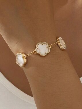 Kohl's Gold-Tone White Clover Link Bracelet
